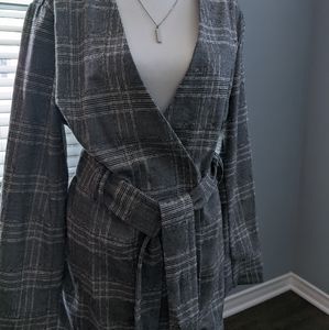 L'Academie Plaid Mini Trench Jacket | XL | NWT